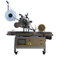 Автоматический этикетировщик для плоских поверхностей Hualian Machinery HLMT-160 в Санкт-Петербурге, фото